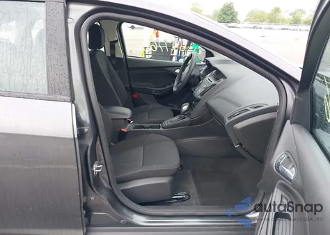 2017 Ford Focus Se z USA, uszkodzony, nr VIN 1FADP3F28HL235303